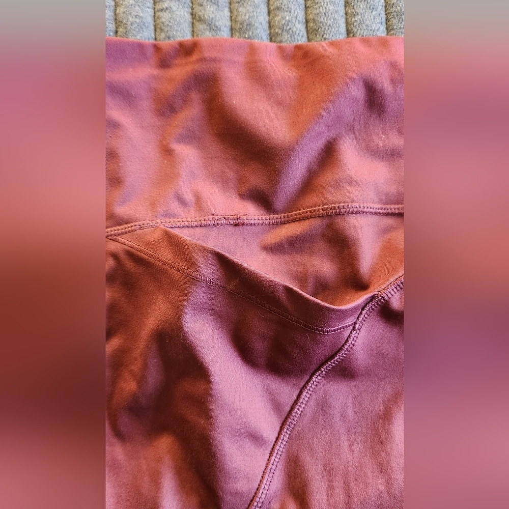 Capri Leggings - Picture 3 of 5